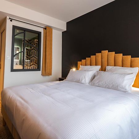 Hotel Les Pins Сен-Трожан-ле-Бен Экстерьер фото